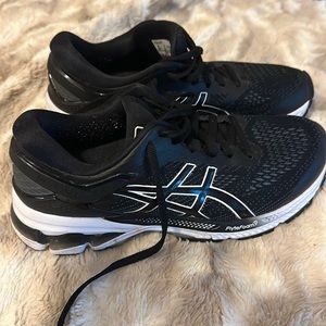 Women's used asics gel kayano 26